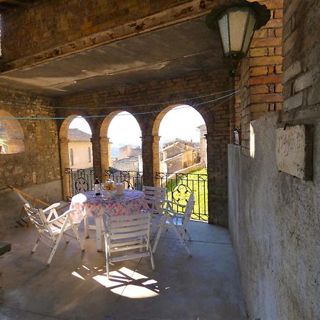 Scappo In Umbria, La Loggia Appartement Amelia Buitenkant foto